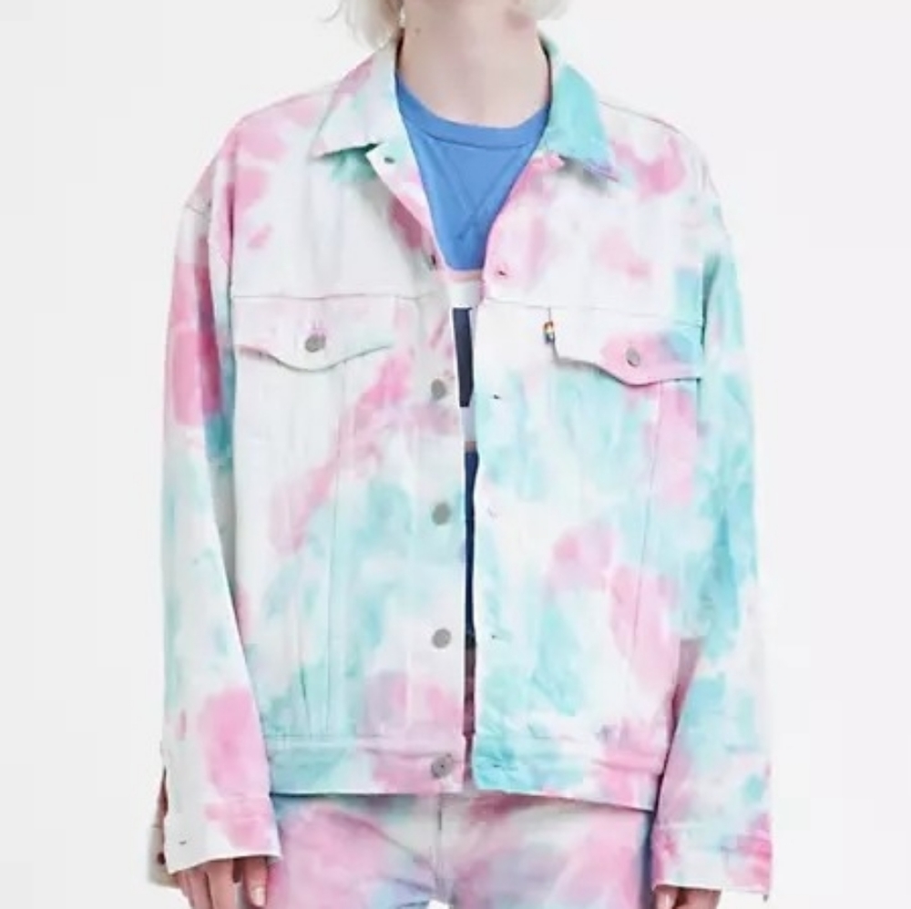 LEVI'S® PRIDE OVERSIZED UNISEX TRUCKER JACKET